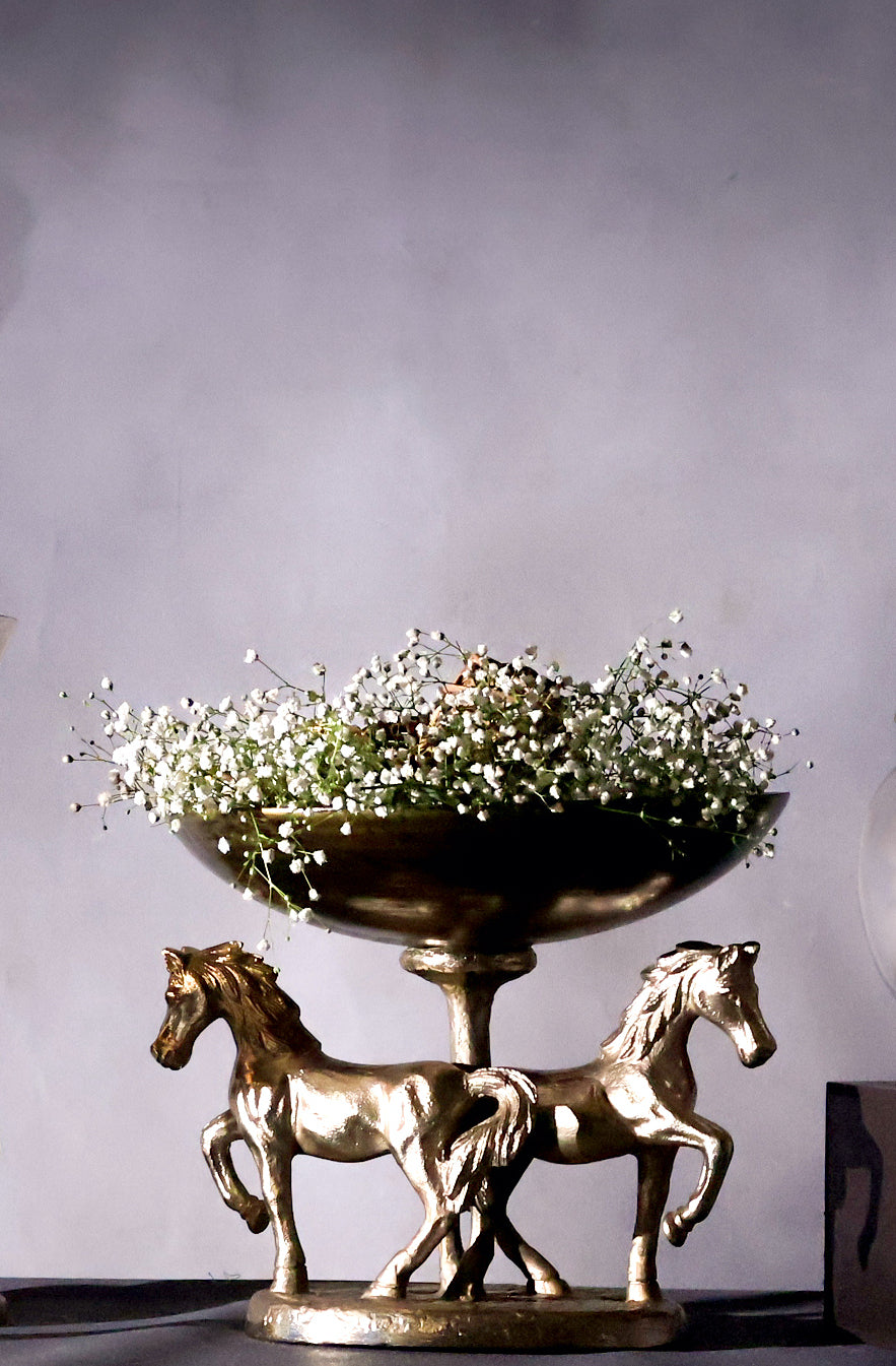 Bella Horse Bowl
