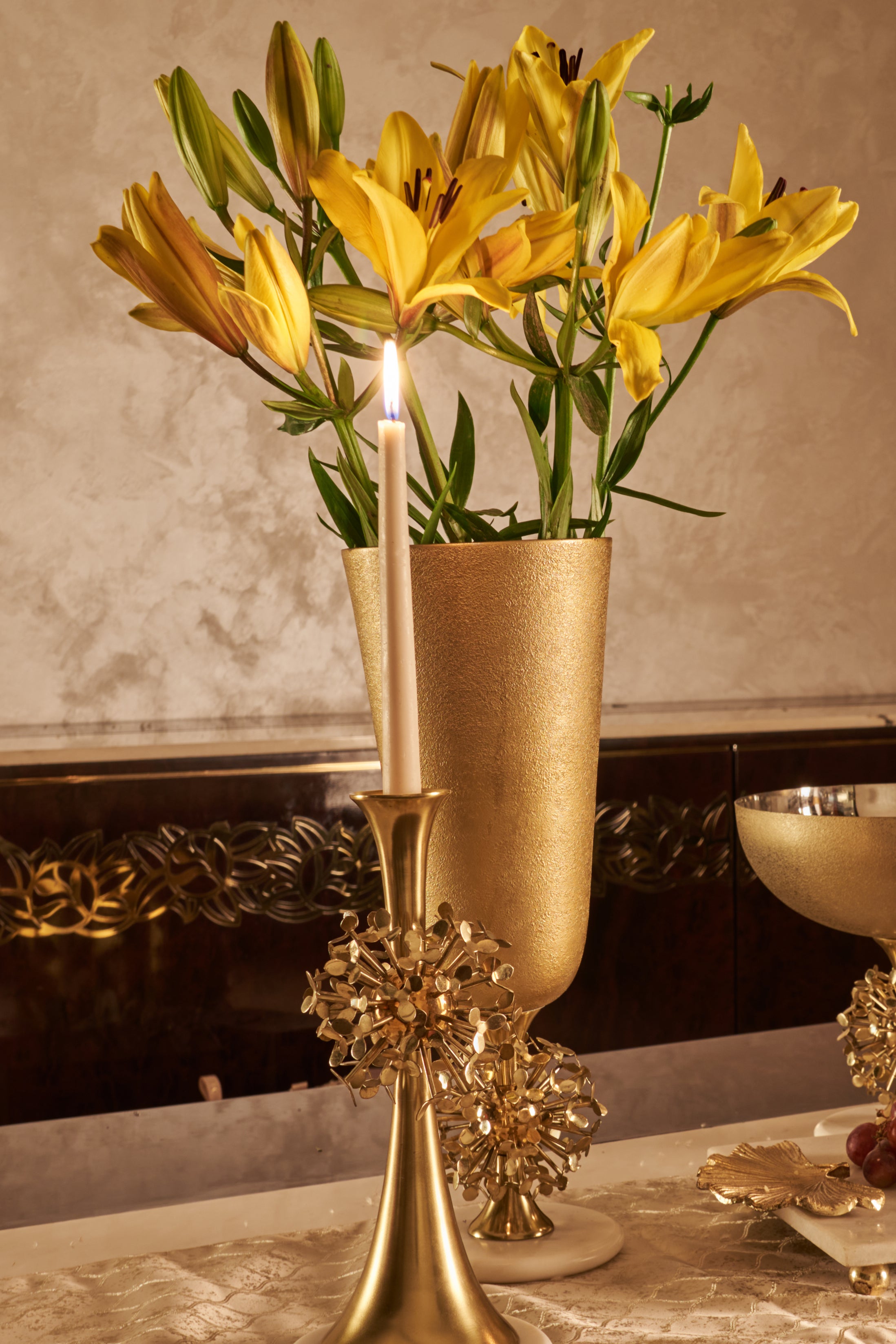 Dandelion Vase ( Medium )