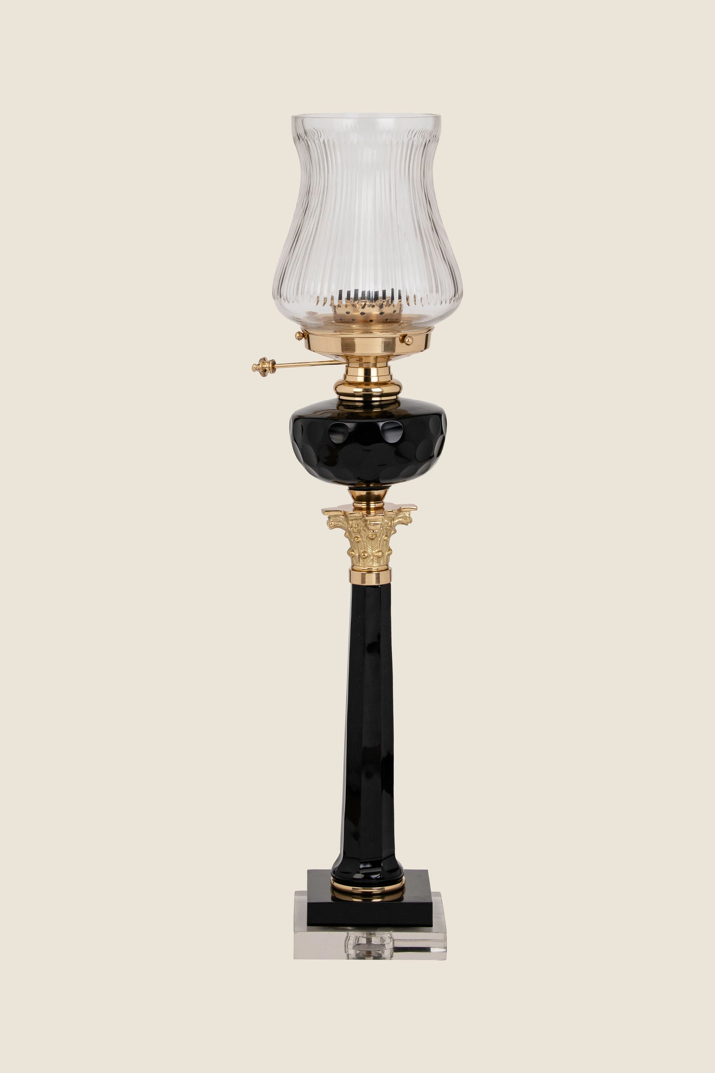 Noir crystal lamp