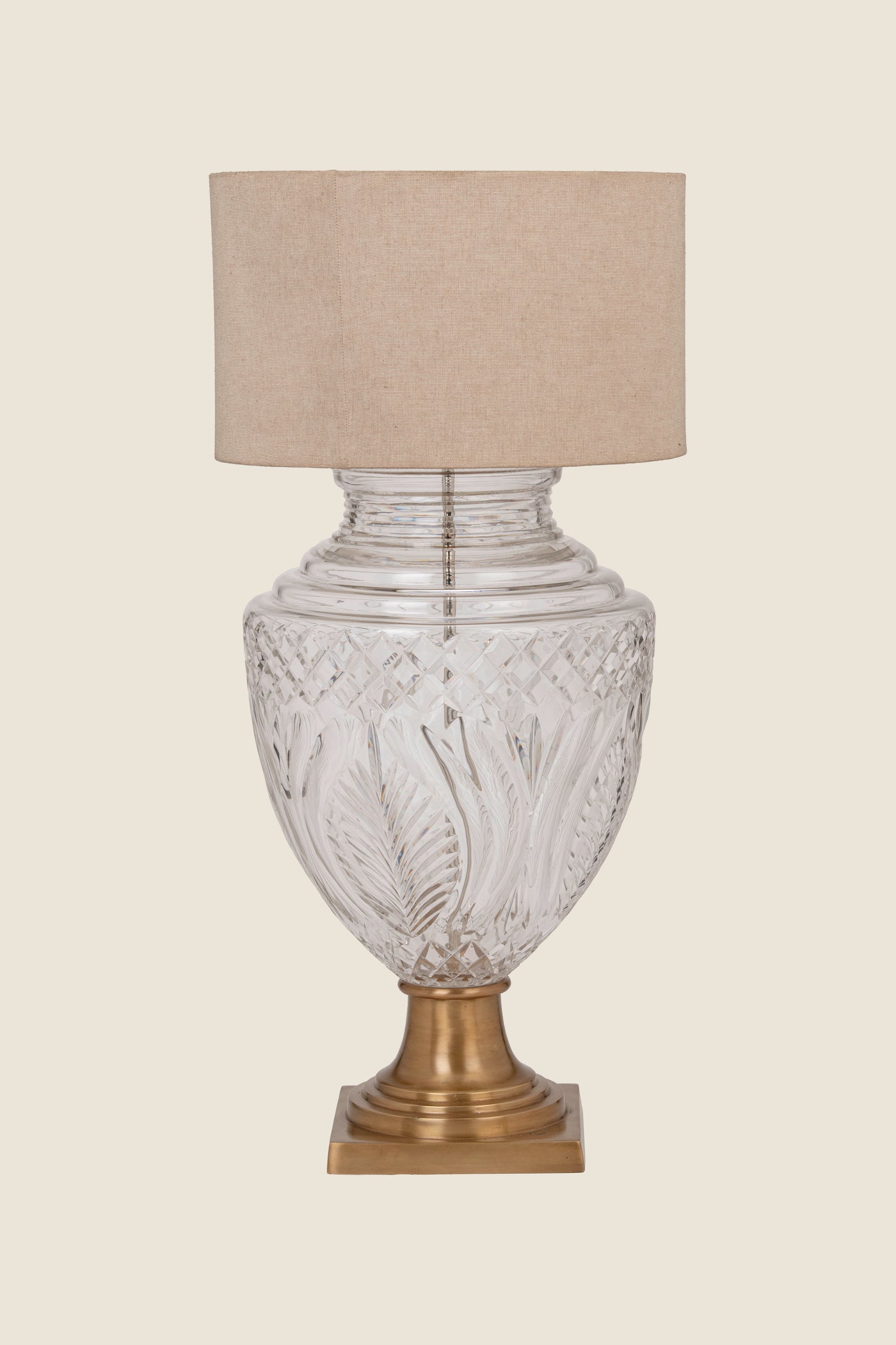 Inara crystal lamp