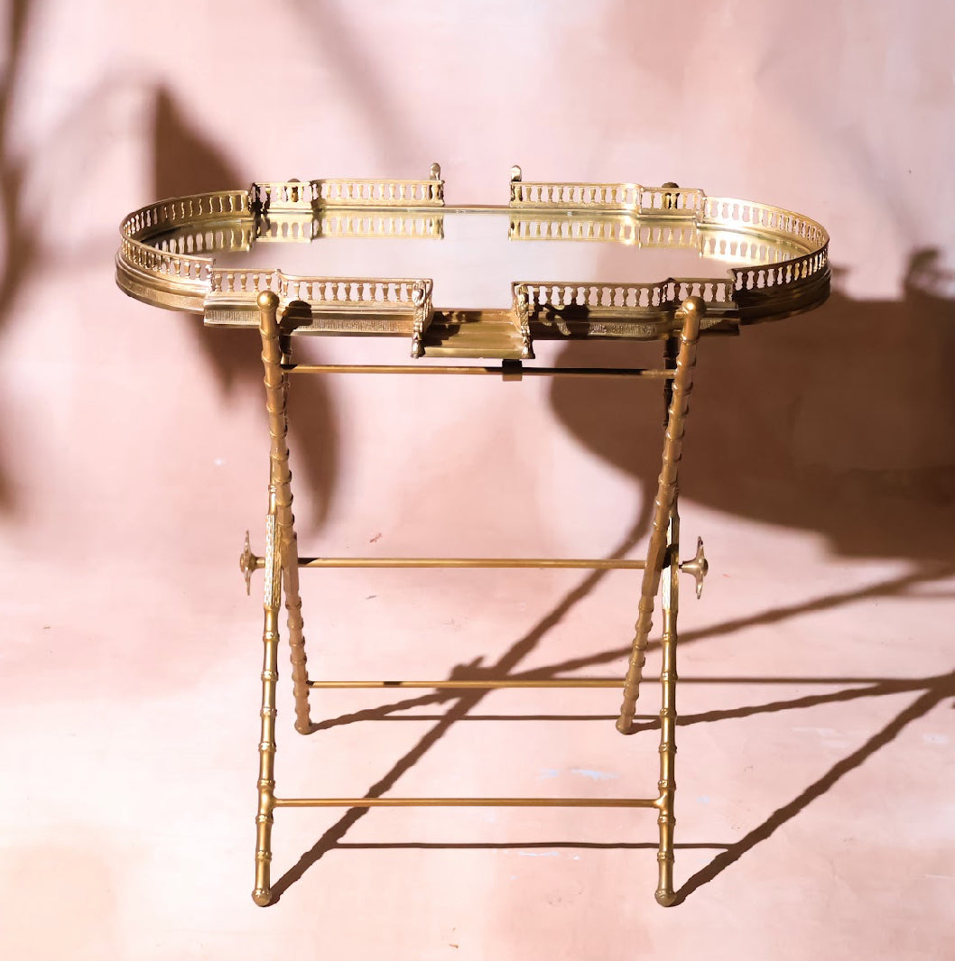 Regal stair butler table