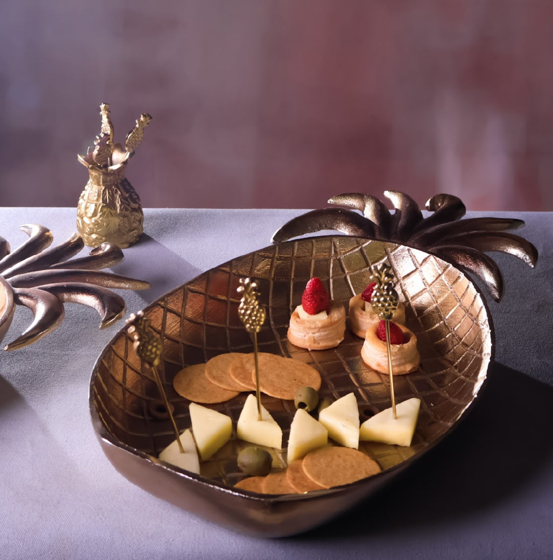 Pineapple platter